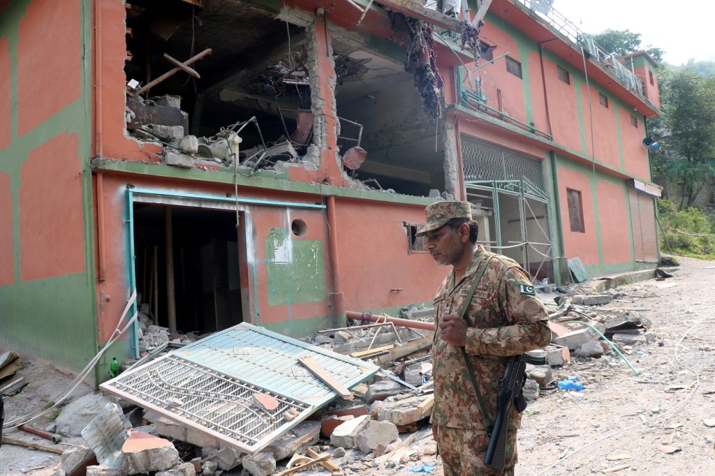 caxemira:-entenda-guerra-entre-paquistao-e-india-que-assustou-o-mundo