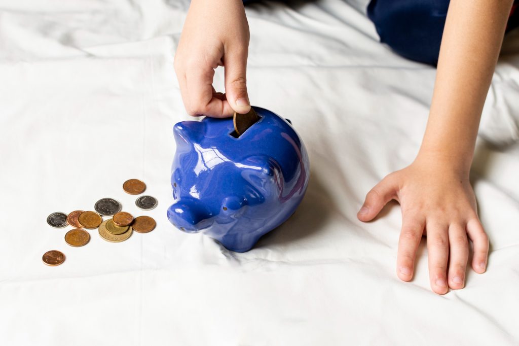 32-milhoes-nao-aplicam-o-dinheiro-guardado:-7-passos-para-comecar-a-investir-em-2025