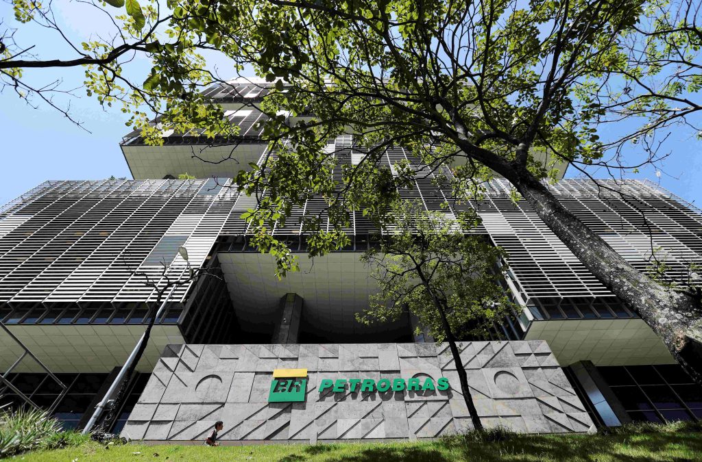 petrobras-contrata-subsea7-por-r$-8,4-bi-para-interligacao-submarina-de-buzios-11
