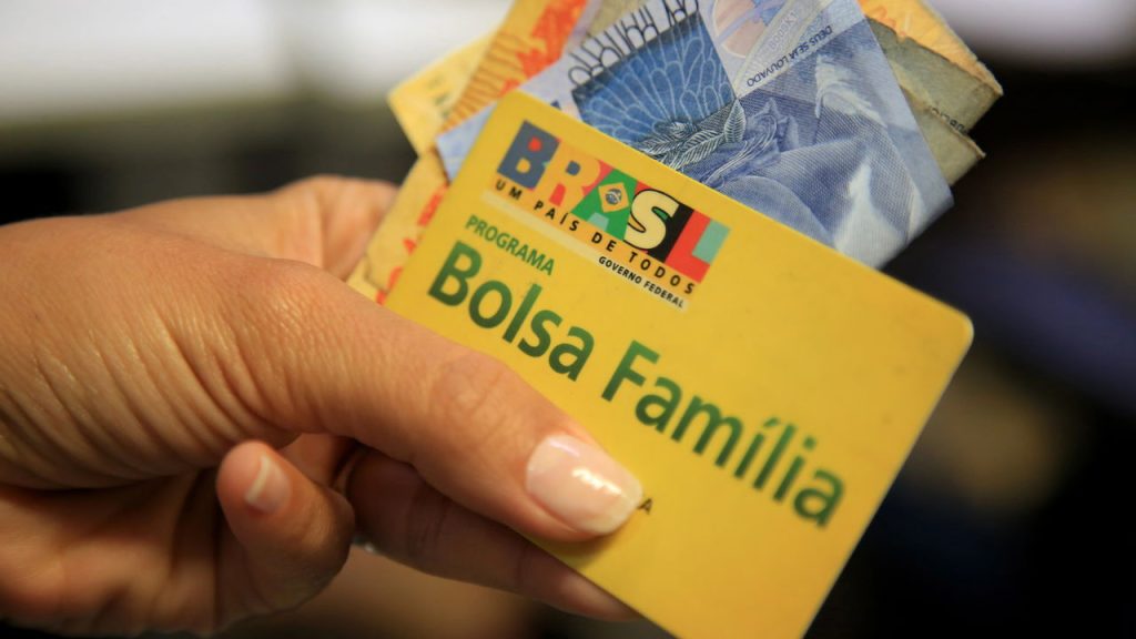 confira-as-datas-do-bolsa-familia-de-maio-conforme-o-final-do-nis