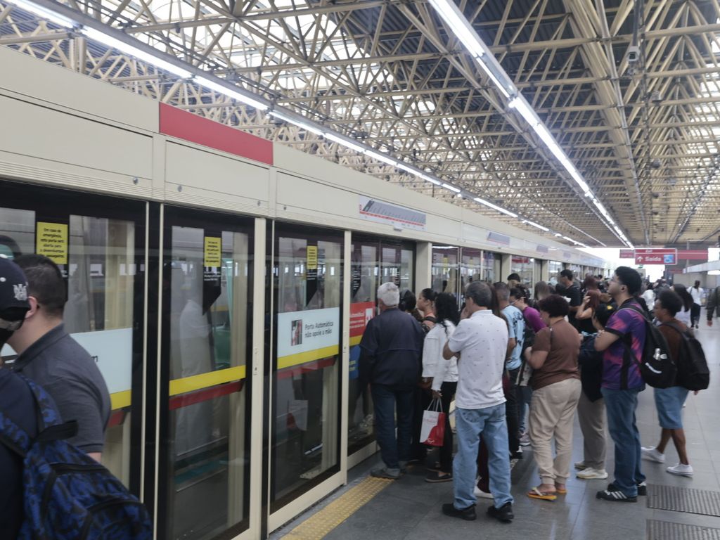 greve-da-cptm-entra-no-2o-dia-em-sao-paulo;-veja-como-estao-as-linhas-afetadas