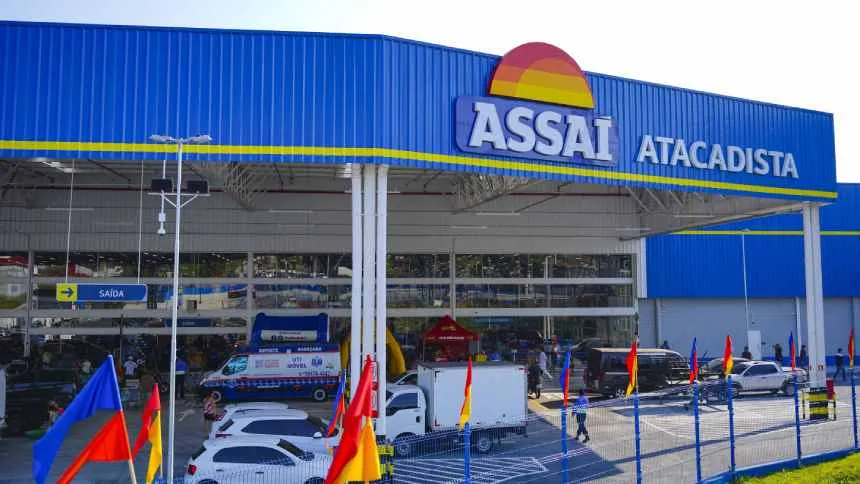 assai-cresce-receita,-lucro-e-ganha-market-share,-mas-as-despesas-preocupam