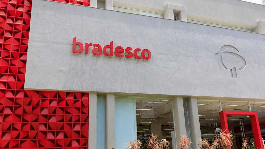 com-foco-em-linhas-garantidas,-bradesco-diz-estar-um-passo-a-frente-do-mercado-em-credito