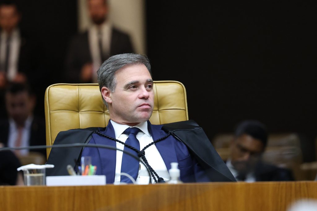 caso-lulinha-amplia-clima-de-desconfianca-entre-grupos-de-ministros-do-stf