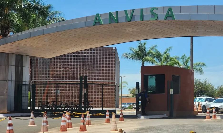 por-que-chas-“emagrecedores”-foram-proibidos-pela-anvisa?