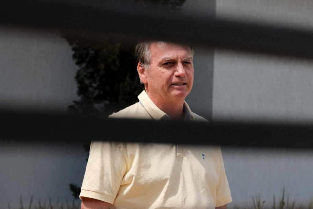 quem-e-o-ex-comandante-da-fab-que-ameacou-prender-bolsonaro-se-ele-impedisse-eleicao