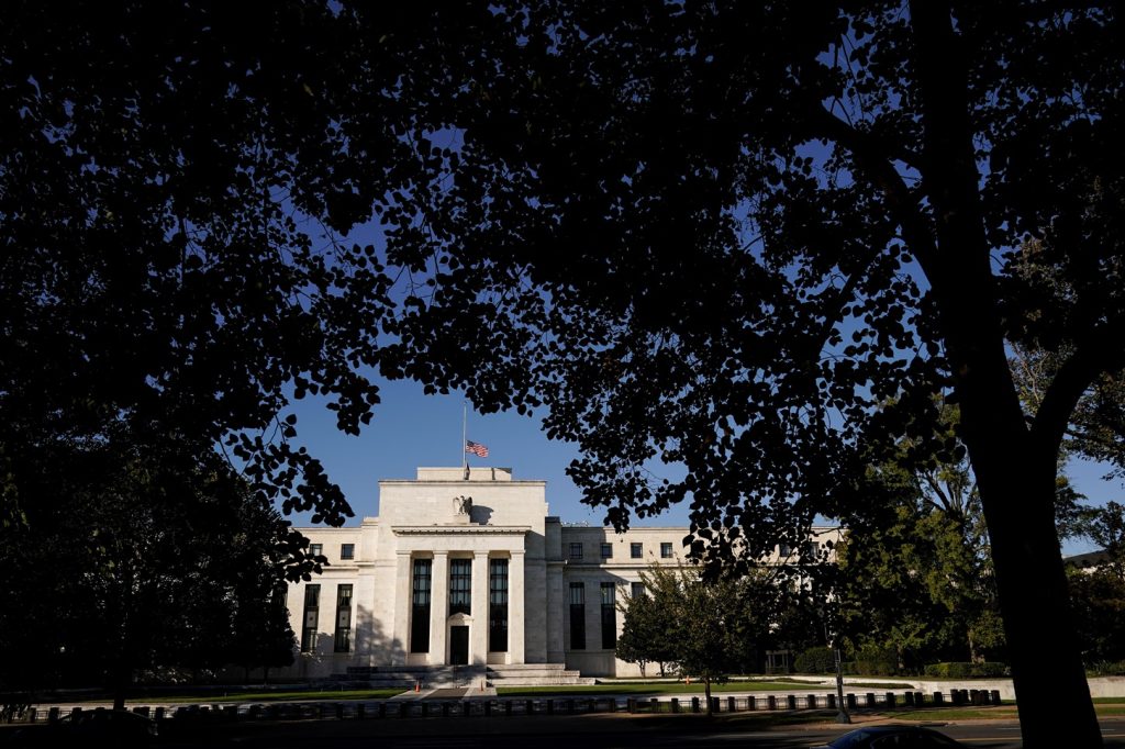 ata-do-fomc:-apoio-para-alta-de-juros-dos-eua-foi-maior-que-os-tres-votos-dissidentes