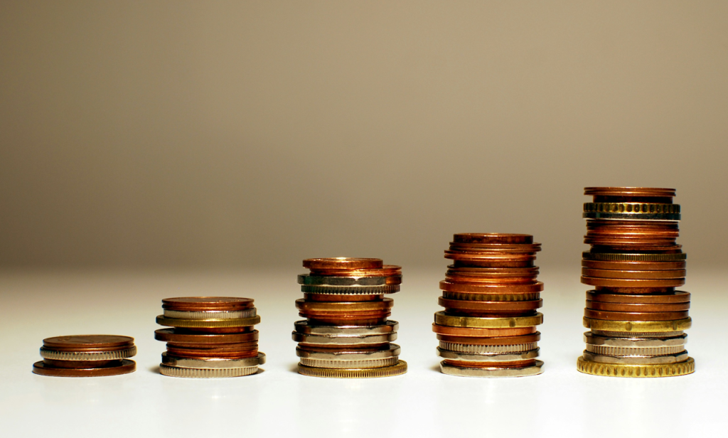 taxas-dos-dis-fecham-em-queda-apos-tesouro-dos-eua-aumentar-operacoes-de-recompra