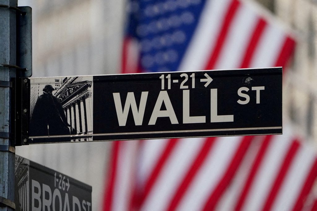 wall-street-sobe-com-queda-nos-rendimentos;-moderna-impulsiona-setor-de-saude