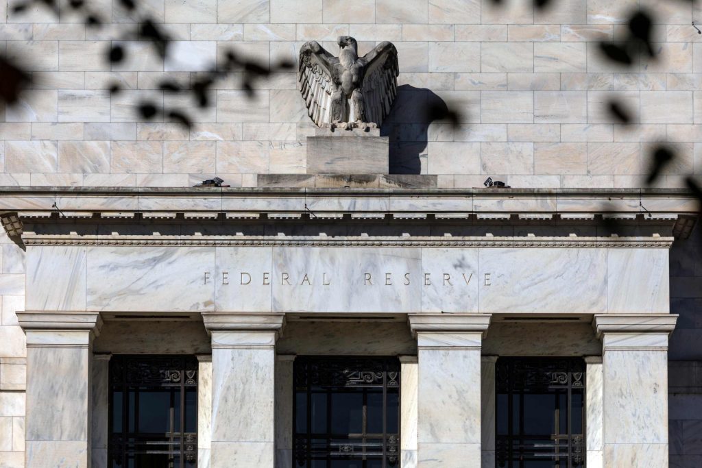 dirigentes-discutiram-riscos-financeiros-ligados-a-treasuries-e-ia,-revela-ata-do-fed